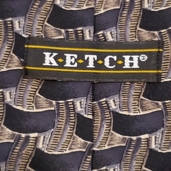 Men's Ketch Black Gray Geometric Necktie Made in Dom. Republic - Picture 3 of 4